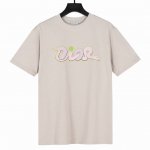 Dior X Kaws 迪奥联名系列2025蛇年限定灵蛇出动印花短袖T恤 面料采用260克重精梳棉，定制32支1*1螺纹，成衣两遍水洗处理，面料舒适亲肤无异感，