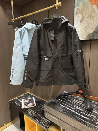 p430 Arc’Teryx始祖鸟Beta Lt Gore-Tex Jacket-Men‘S户外防水冲锋衣 鸟风衣 夹克外套。 压胶工艺 整衣3D立体仿生学设计
