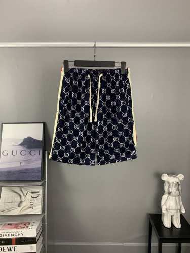 Gucci 古驰满印提花双G织带短裤五分裤 -品牌标志由两个字母G组成的对称图案，辨识度很高 -面料订制订染，耗时之久，费时费工，正品购入，完美还原原版 -面料