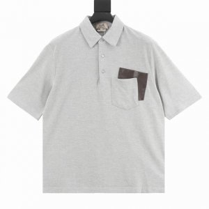 Hermes 爱马仕 双口袋Polo短袖T恤 面料采用60支双纱精梳棉 克重300G 根据原版打色订染大货 85%棉15% 羊绒双面珠地面料 手感柔软细腻 透气