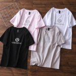 Lululemon经典款T恤：运动与时尚的完美融合在时尚与运动的交汇领域，Lululemon始终是品质与风格的代名词。今天为大家介绍的这款Lululemon经典