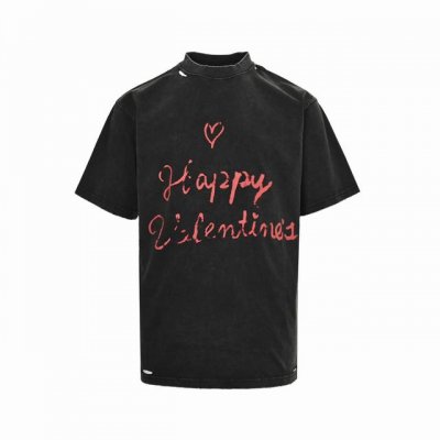 balenciaga 巴黎世家 25Ss 情人节限定爱心字母破洞水洗短袖 采用复古平纹针织面料，正面和背面饰以Lipstick Valentines艺术作品印花