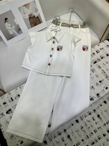 loewe* 25Ss新款牛仔马甲+长裤套装 字母刺绣装饰 搭配长裤 腰头字母装饰 做工精细 高品质 单色三码 Sml
