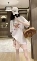 p180 夏季T恤短裤套装！面料：棉.氨纶.聚酯纤维 102.66.60.45（小码数据，依次是胸围，衣长，腰围，裤长） 码数：S~Xxl 每大一个码数，胸围腰