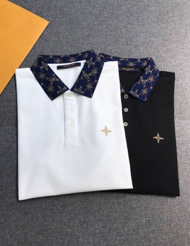 新品-V登家族男士珠地网眼棉翻领马球polo衫，香港洋行渠道货，重磅高端臻品，高奢品鉴白金级单品，25年春夏新品，经典人气单品！！ 极符合V登家美学基调的一款马