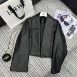 强烈推荐 25年早春系列 Loe*新款杨幂同款 大翻领小绵羊皮外套 Yb1:1定制 高端品质 Sml