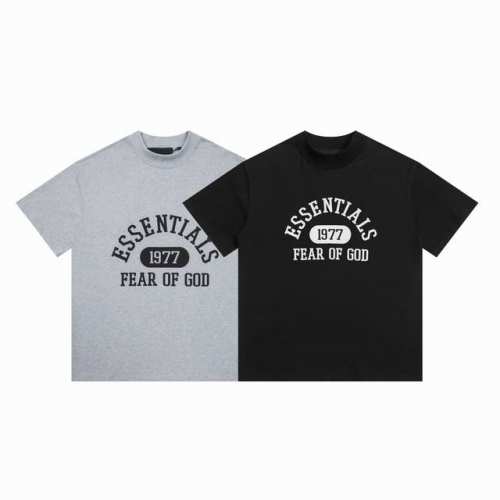 新品 Fog Fear Of God Essentials 纯棉1977字母印花宽松短袖T恤 款号：E2359# P70 颜色：黑色 深灰色 码数：S M L