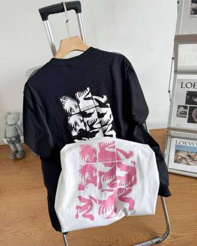 Arcteryx始祖鸟 Kragg Sl 印花品牌Logo圆领套头短袖 T恤 始祖鸟2025春季新品嘎嘎好看！越看越上头的多巴胺颜色！每一款都好看！直戳心尖尖！