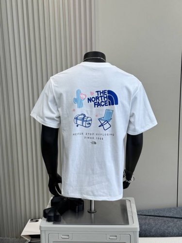 a379# 北面 The North Face 夏季户外短袖T恤情侣款 热度款Tee 潮男潮女必备单品 可随意穿搭 对色对位直喷工艺 图案呈现出来立体感效果非常