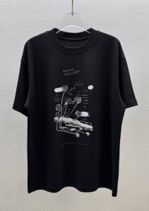 Acne Studios圆领T恤 夏威夷风情 数码直喷印花 300克全棉双股精纱面料 宽松 S版型裁剪 符合当下的潮流审美 大大地 一件包容性强 随意上身就能轻