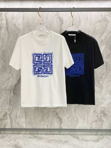 纪梵希2025夏季新款短袖T恤，特色的线绣工艺，个性艺术系列全网独家首发 百搭款细节处理完美240克纯棉面料十分精致 原版面料 网红明星同款高版本 高品质手感非