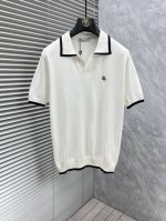 蒙‘’ 2025春夏新款，独家呈现！超级百搭极符合美学基调的一款短袖针织衫，最基础的款式以极简低调的奢华风格，在时尚界越简单的单品，越极易彰显出高级时髦感，触感