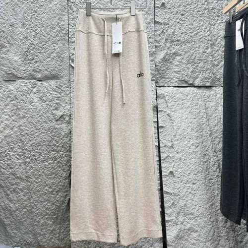 140 Alo Yoga欧美当红瑜伽品牌，女士慵懒松弛针织阔腿裤，显瘦修饰腿型，上身高级到顶，姐妹！弹力腰围。通勤运动都相当Ok，仿羊绒舒适柔软，深灰，浅灰，米