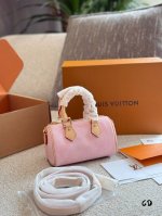 Lv Speedy 16Cm枕头包， Lv Speedy 16Cm枕头包 Lv新款系列枕头包手袋, Lvspeedynano枕头包这款Retiro手袋以标志性经