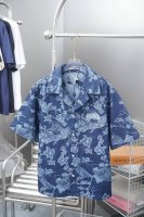 顶级复刻 Louis Vuitton 路易威登夏季新款满印字母刺绣提花套装 牛仔短袖衬衫外套 官网同步 男女同款 龚俊同款系列 原版一致 细节拉满 随意对比 官