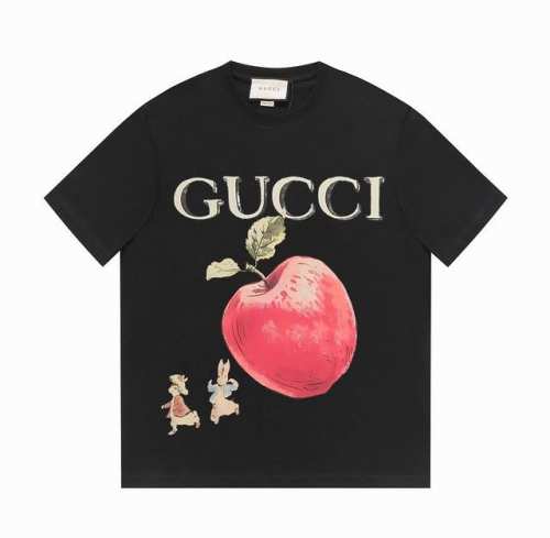 Gc517 -Gucci24Ss上新 古驰新品！彼得兔系列 -采用双纱纯棉260G，面料颜色定制定染，不缩水不退色。手感舒服，质感超强全套原版辅料，芯片细节到位