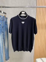 普拉达 2025春夏新款简约百搭字母刺绣顶级进口私货针织polo短袖 高端重工提花短袖针织衫 专柜款时尚不失奢华 品质毋庸置疑 上身效果超赞 奢华官网同款 专柜
