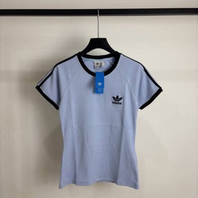 8623# 三叶草女款大爆款 Adidas 阿迪达斯 三叶草 经典款 简约经典绣花Logo 三道杠女款束腰短袖T恤 本款为女款噢 胸弟们定 强力推荐 店主自留款