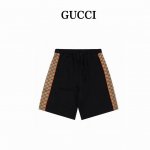 gucci古驰 Gc 25Ss 提花拼接针织短裤 轻奢主义 男女日常通勤穿搭必备单品 正确版本随意对比 详细特征 大身采用360克纯棉双纱鱼鳞毛圈面料 拼接部分