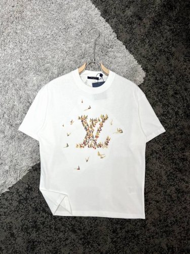 Louis Vuitton*路易威登 衣长