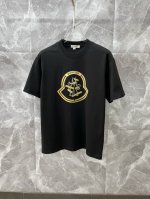 moncler蒙口 2025Ss春夏高品质纯棉短袖T恤，顶级原单品质，当下最新工艺要求，顶级订单要求车线做工，超级好搭配，顶级定制，搭配整件细节 ，品质及剪裁设