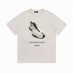 p100（隔天到） balenciaga 巴黎世家 2025新款 官网同步 鞋子字母Logo 男女同款 短袖T恤 ·定制280克100％双纱纯棉面料 ·定染32