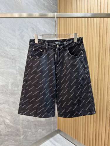 Balenciaga 巴黎世家 2025春夏新品 三标齐全 牛仔裤 好货不用过多介绍 看细节 专柜码数 S-Xxxl 175 140上身L