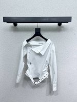 D家小蜜蜂斜领衬衣 经典又有型 各种都能完美驾驭～高级成衣做法，细节美到爆！精美又日常，轻松驾驭！质感棒棒哒！减龄 时髦休闲少女感，强推 高品质 尺码Sml