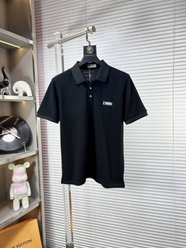 Dio*迪奥 Ss25早春新款翻领polo衫 高品质珠地棉材质 雍容华贵的品牌风格，260克重 客供进口面料 做出来的衬衫也是版型垂顺挺括，并且还抗皱抗起球，贴
