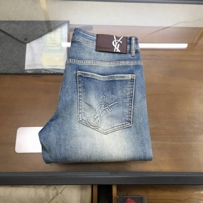 新品牛仔 Ysl... 2025Ss最新款男士牛仔长裤 精纺定做高端品质 100%弹力丹宁牛仔棉质牛仔长裤 定织100%纯棉品质面料 裤身肌理感带来弹力毫无束缚