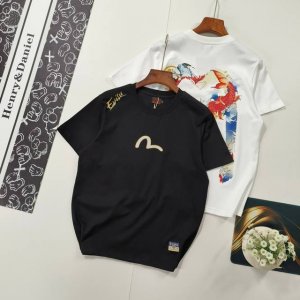 尺码S-2Xl掌柜推荐 evisu福神2025新款男士海鸥彩绘老鹰字母锦鲤短袖T恤 evisu是一个源于日本的高端潮流品牌 于1991年在日本大阪创立 Evis