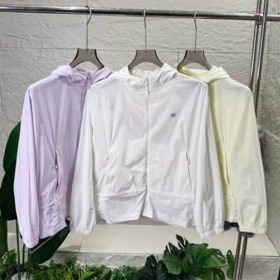 独家臻品 专柜随意对比 Kolon Sport可隆户外女子轻量皮肤衣弹力防晒Upf70+防风夹克外套 Kolonsport可隆皮肤衣防晒服 这件皮肤衣面的料采用