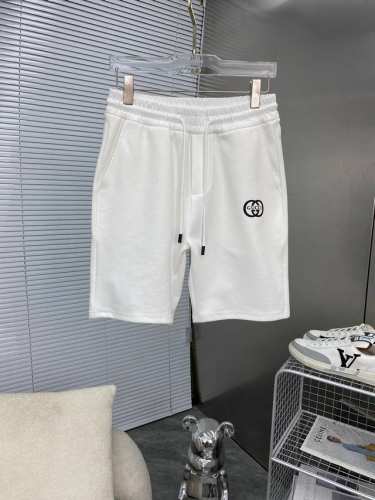 gucci古奇 新款来袭 2025春夏新款休闲裤短裤，进口高密度定制面料，舒适柔软亲肤，笔挺不易起皱，简单明了，超级百搭上身效果超级棒时尚百搭，笔挺有型，衣橱必