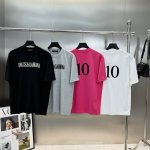 D&G*杜嘉-班纳25S新款圆领T恤.男女同款！新品推荐.高端字母双面呈现立体印花精致细腻，品牌字母图形经典呈献.简直太完美了。情侣搭配效果更佳！！！优选280