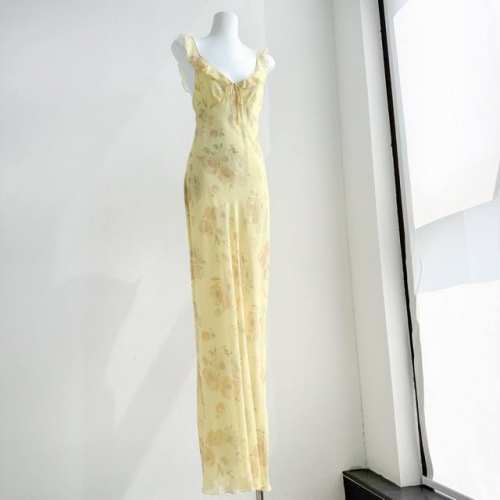 款号：9066 面料: 100%Silk 尺寸：Xs S M L 胸围 腰围 长 Bust Waist Long Xs 80 72 108 S 84 76 10