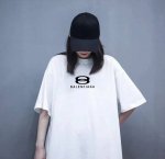 balenciaga巴黎世家小杨哥同款圆环圆领短袖半袖T恤 面料采用260克纯棉双纱食毛面料 双线二本针压线 久洗不变形 原版定制三标 高端进口印花 随意水洗