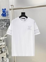 Lv路易威登25Ss新款短袖 最高版本重工艺经典刺绣Logo图案 高标准定制 上身非常有型 客供进口高档280克纯棉面料质感非常细腻 细节工艺精湛考究 塑造性极