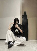 上新 Lululemon露露经典基础款胸前字母Logo情侣款短袖T恤，男女同款，你值得拥有绝佳夏季穿搭必备单品 经典百搭永不过时系列，男女同款 情侣可搭 甄选纯