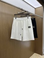 Arc 2540春夏新款男士休闲短裤 高端货简洁时尚大方 定制原版进口面料 简洁利落又清爽 品质做工细节经得起任何形式检验简约大方百搭款 上身优雅帅气，焕然一新