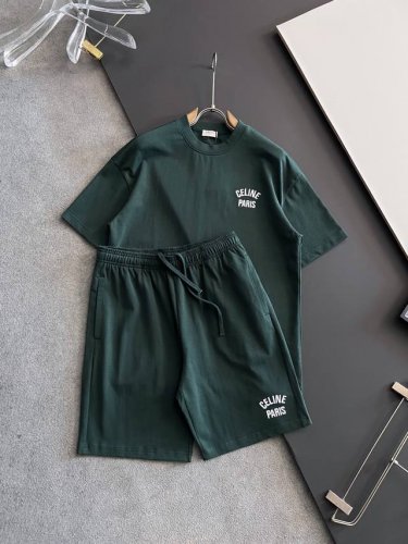 套装Cel、 2025春夏新款男女同款短袖T恤！Logo刺绣设计！极具设计精选客供100%全棉面料，手感柔软亲肤，着身舒适透气性都无法挑剔，实物绝对会让你爱不释