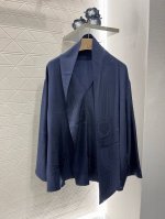 Herme*2025新品上架 飘带衬衣阔腿长裤套装 定制Yb进口百分百重磅真丝材质 重工艺呈现出提花图案 成衣品相十足 完美还原 穿搭舒适养肤 贵气十足 夏天不