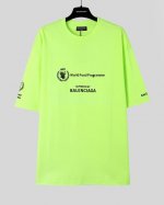 Balenciaga Ss25 市面最高版本 世界粮食计划署短袖 原版开发定织280G面料 高度还原 洗水处理 手感厚重 质感区别市场货 采用进口椭圆机印花 每