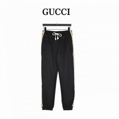 Gucci 古驰 经典侧边双G反光织带套装长裤 原版购入，完美还原。定织定染面料，带运动风套装， 专柜新出面料棉盖丝，属于混纺面料必须定制 面料为订织丝盖棉布料