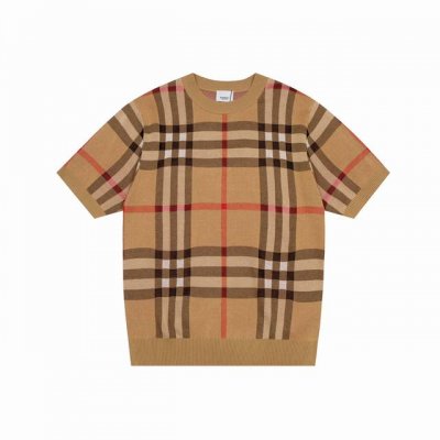 120 burberry 巴宝莉。经典拼色格子毛衣T恤 全部对色定染含羊毛的棉纱线，柔软亲肤，双层针织很厚实，手感无敌好，拿到手里就能感受出它的质感随便一套就能