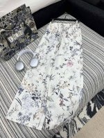 爆款现货 原单品质 Dio*｜25新款印花休闲裤 清新自然！一裤解锁夏日多巴胺！ 把莫奈花园穿在腿上！这条印花神裤用泼墨般的绚丽色彩，让每个细节都藏着艺术灵感
