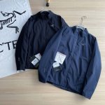 340 Arc'teryx 始祖鸟两色立领反光Logo户外运动轻量化立领防风夹克外套 外壳采用 Windstopper2L面料 目前国际公认的高端面料，防风防水