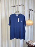 ami潮牌新款银色刺绣爱心Logot-Shirt 定制纯棉面料 舒适亲肤 采用银色刺绣徽标Logo点缀 时尚简约 男女同款 搭配情侣棒哦 白色 蓝色 Xs S