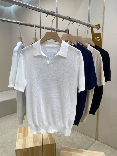 主推 Zegna25Ss新款镂空Polo 衫，这款采用Premium棉质面料制成，优雅隽永，经久耐穿，彰显考究休闲服饰魅力。Polo式开领为经典短袖廓形增添闲适