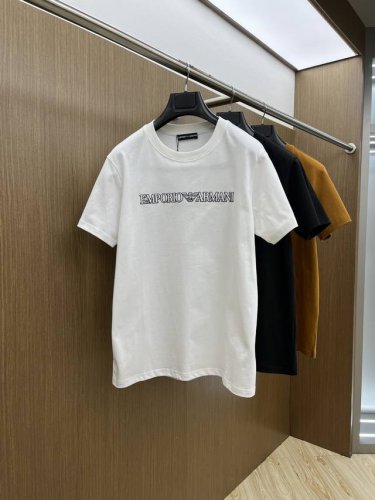 新款 Aj 高定面料 玉蚕丝般的丝滑 2025春夏新品上市时尚经典圆领短袖时尚单品设计，更加时尚舒适，高标准定制，上身非常有型，人工手绘工艺， 客供辅料，客供进