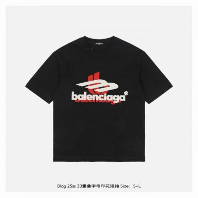 balenciaga 巴黎世家 25Ss 3B重叠字母印花短袖 面料采用230克重精梳棉 定制32支1*1螺纹 成衣两遍水洗处理 面料舒适亲肤无异感 定制定染面
